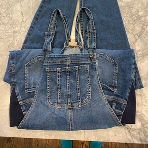 Maternity overalls
